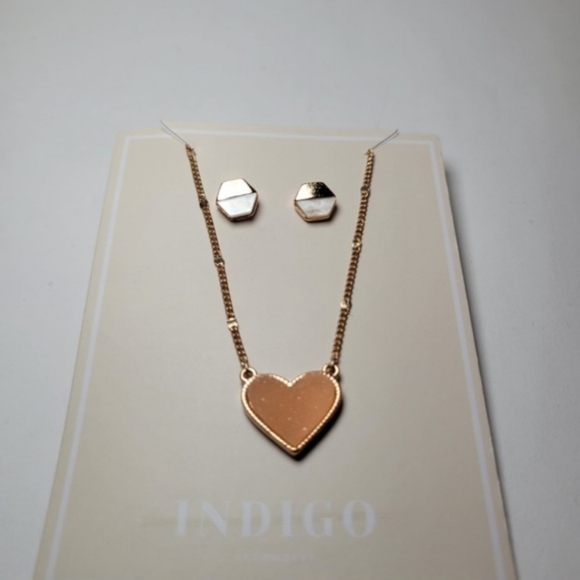 Indigo Authority Elliana Pave Heart Necklace & Earring Set Gold NEW WITH TAGS - Picture 3 of 3